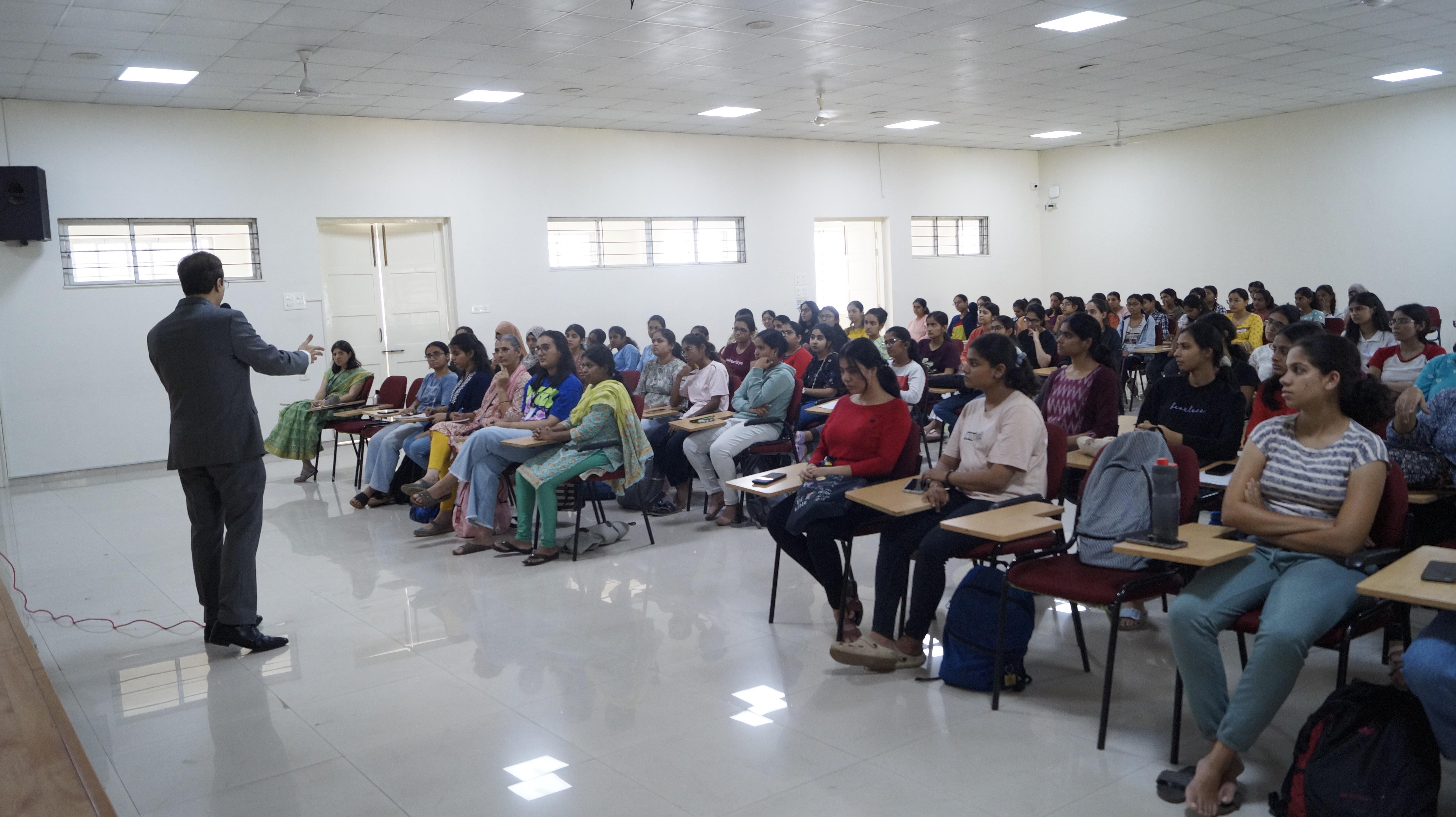 Pic 2_Soft Skill session on 3 Secrets of Getting a Dream Job by Plcement Cell on 11.9.23